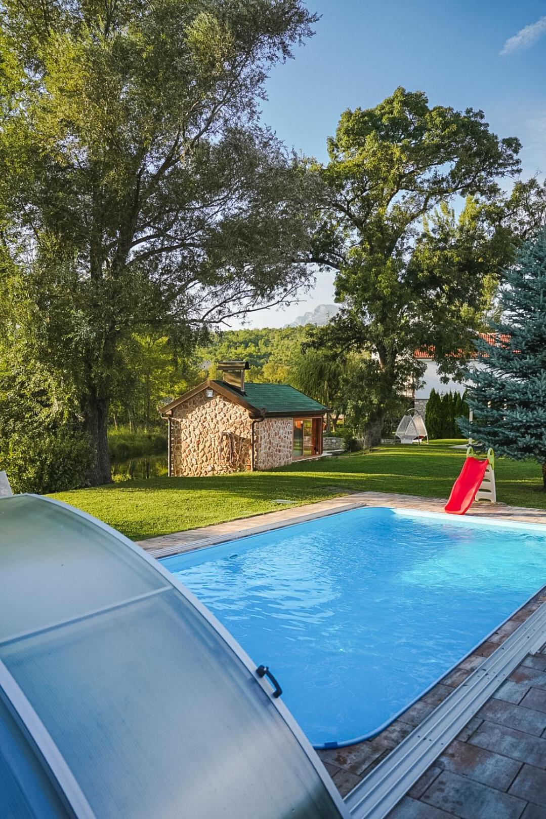 Villa Leko Dream House Cetina エクステリア 写真