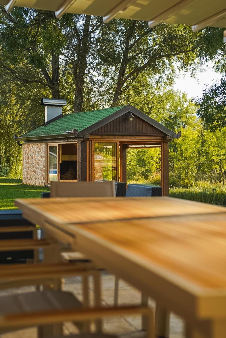 Villa Leko Dream House Cetina エクステリア 写真