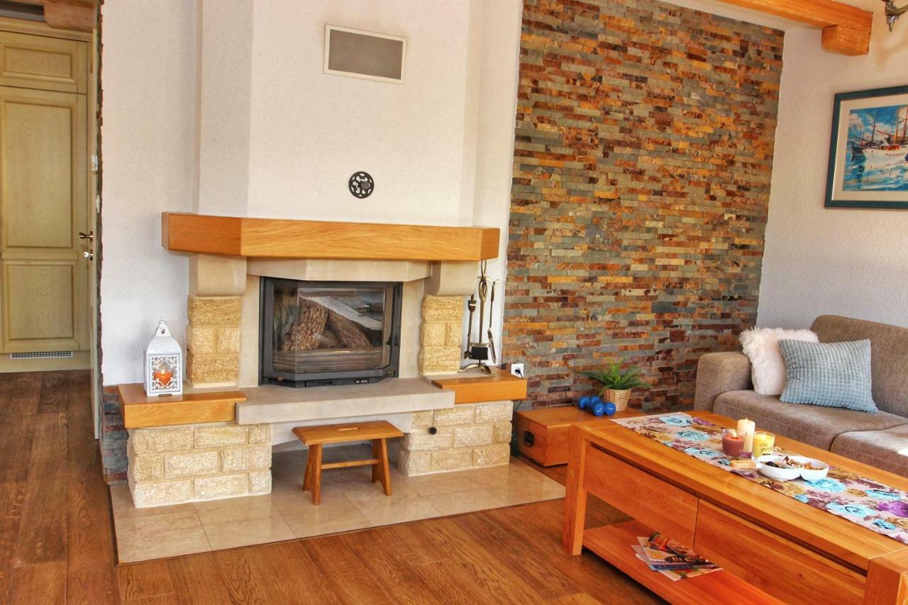 Villa Leko Dream House Cetina エクステリア 写真